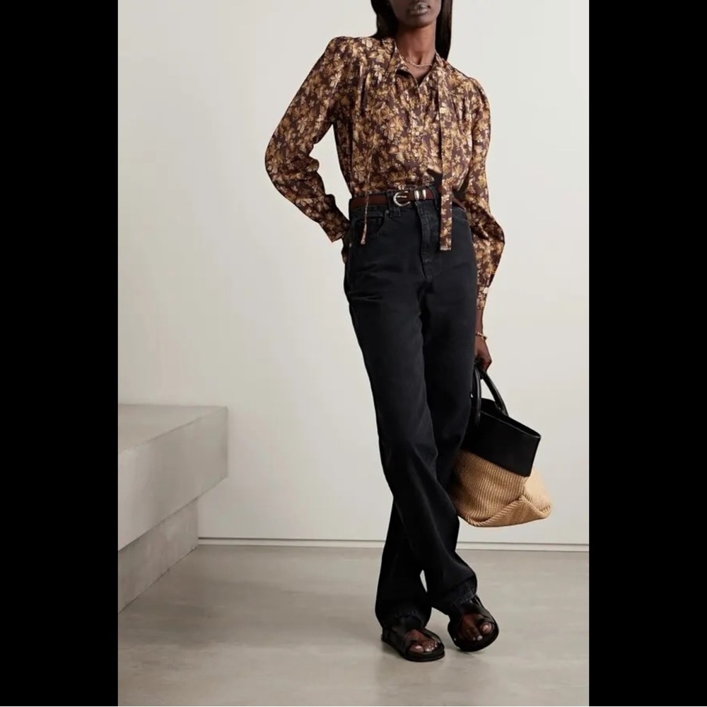 Chic Floral Button-Up Blouse - image 3